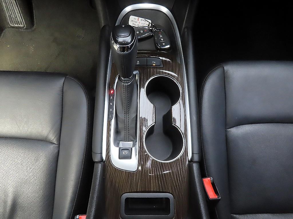Chevrolet Malibu - Vista 10