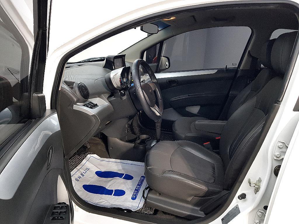 Chevrolet Spark - Vista 8