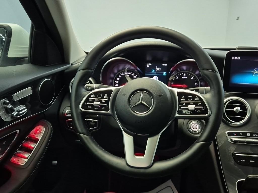 Mercedes Benz C Class - Vista 9