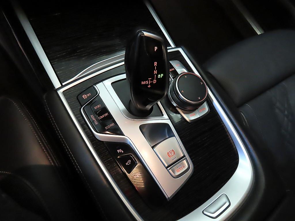 BMW 7 Series - Vista 12