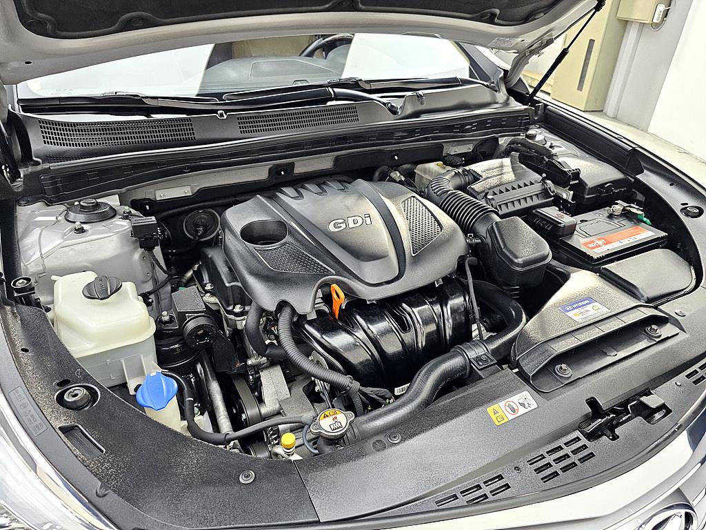 HYUNDAI Grandeur - Vista 6