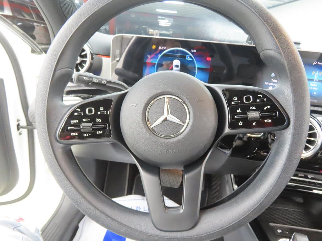 Mercedes Benz A Class - Vista 8