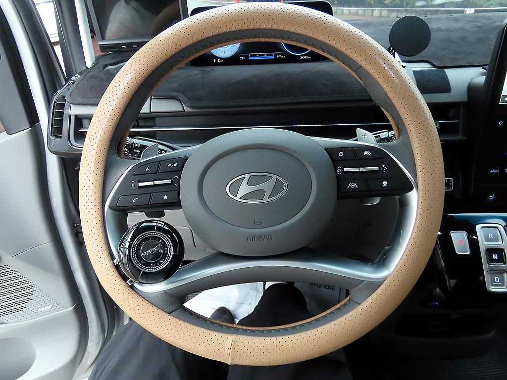 HYUNDAI Staria - Vista 9