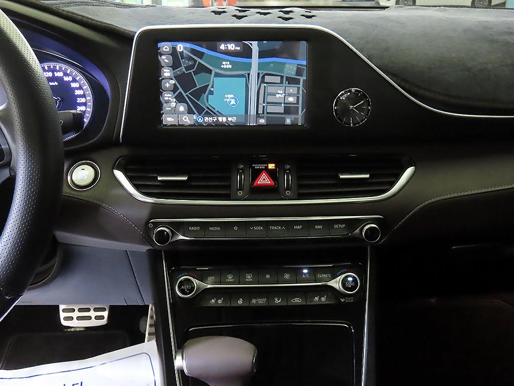 HYUNDAI Grandeur - Vista 11