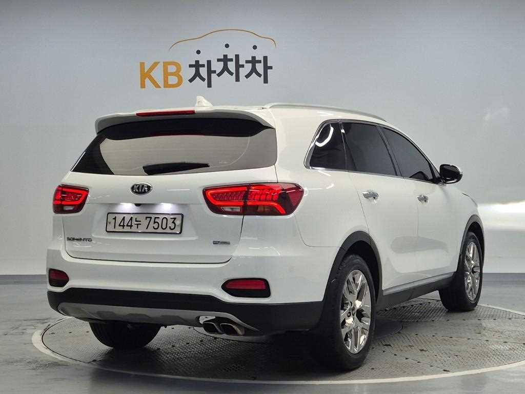 KIA Sorento - Vista 3