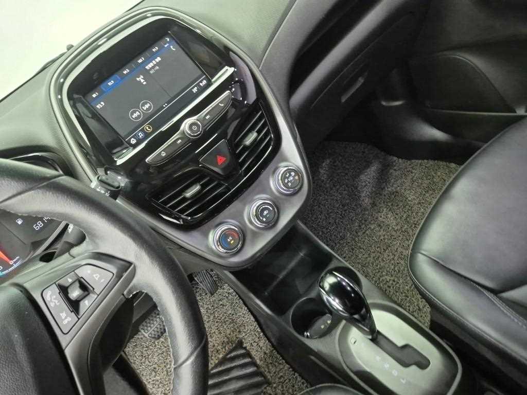 Chevrolet Spark - Vista 10