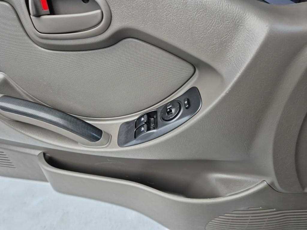 Small Truck Top_Powergate 2022 Blanco - Importación desde Corea - HF Imports Iquique - Foto 16