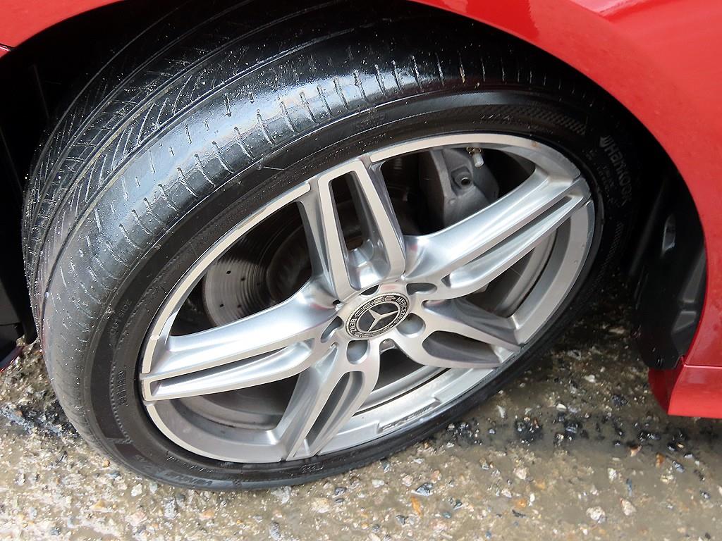 Mercedes Benz E class 2017 Rojo - Importación desde Corea - HF Imports Iquique - Foto 20