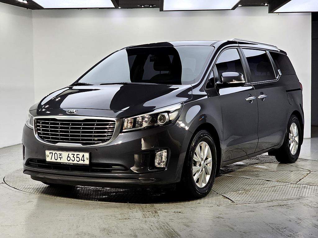 KIA Carnival 2016 Gris - Importación desde Corea - HF Imports Iquique - Foto 1