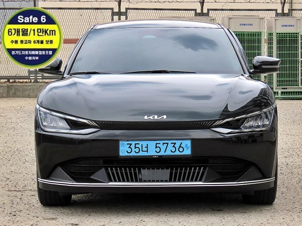 KIA EV6 2022 Negro - Importación desde Corea - HF Imports Iquique - Foto 1