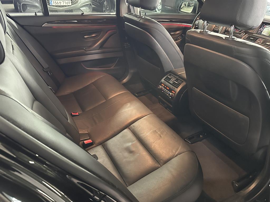 BMW 5 Series - Vista 8