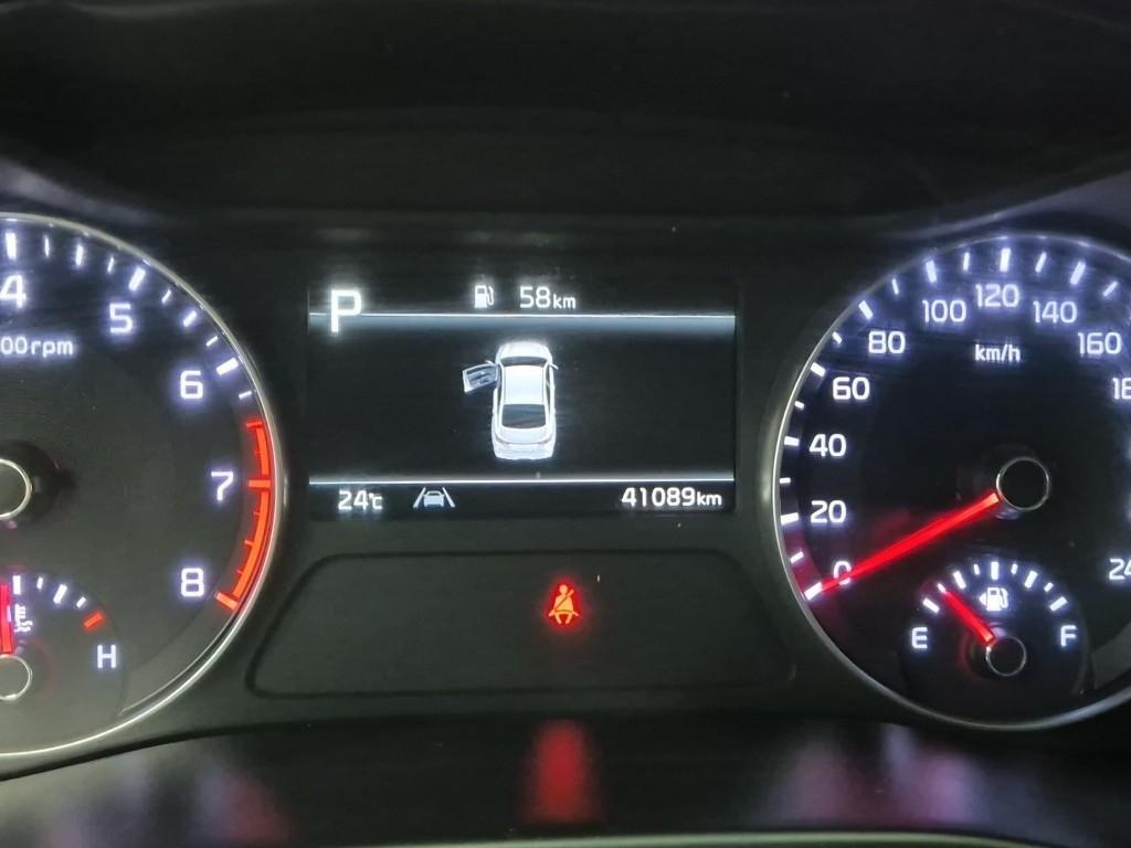 KIA K3 - Vista 6
