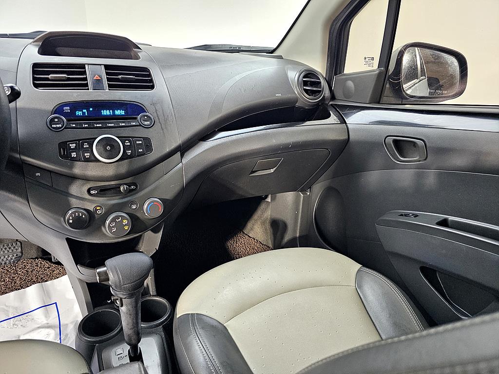 Chevrolet Spark - Vista 10