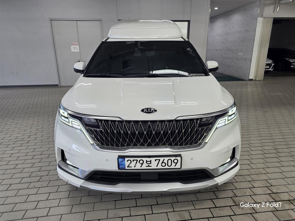 KIA Carnival 2021 Blanco - Importación desde Corea - HF Imports Iquique - Foto 1