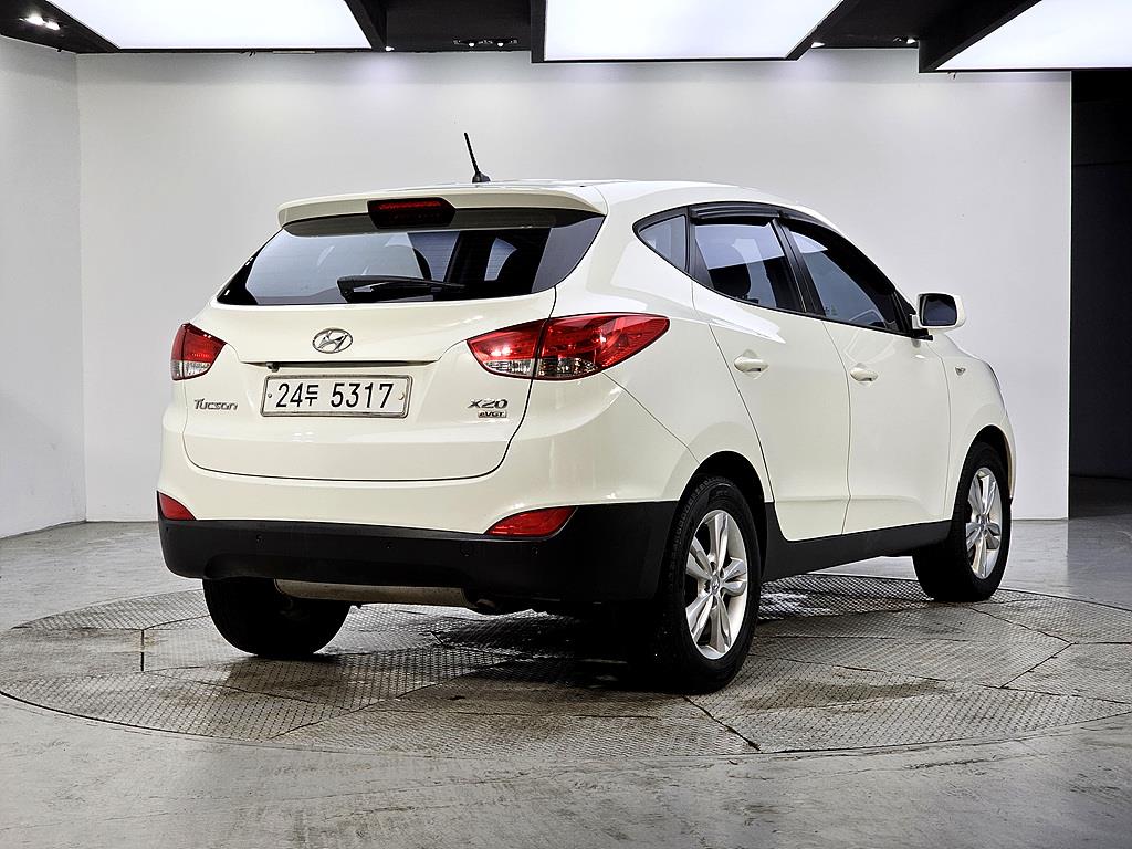HYUNDAI Tucson - Vista 4
