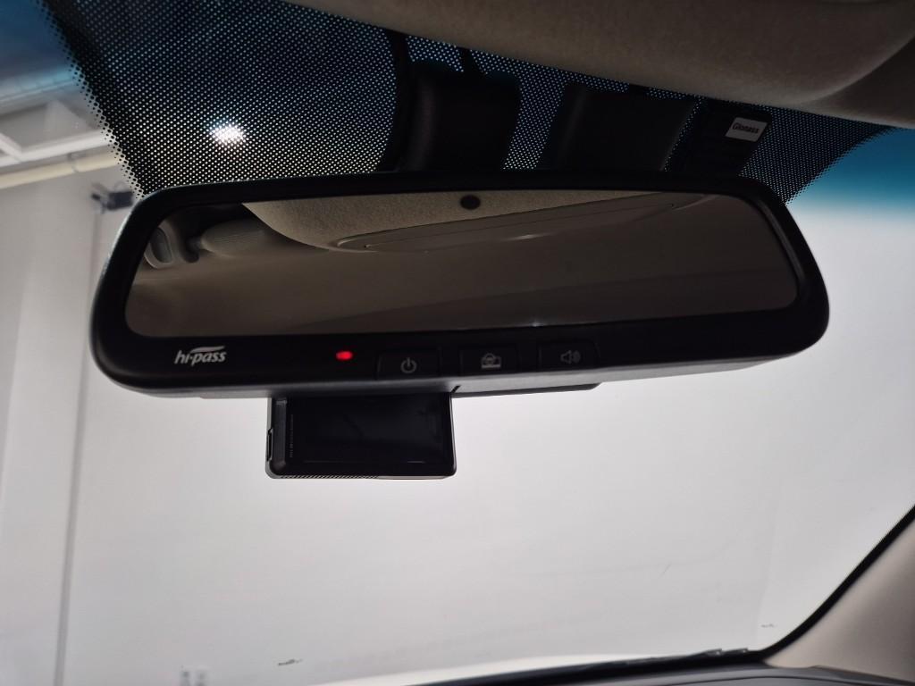 Ssangyong Tivoli 2020 Blanco - Importación desde Corea - HF Imports Iquique - Foto 15