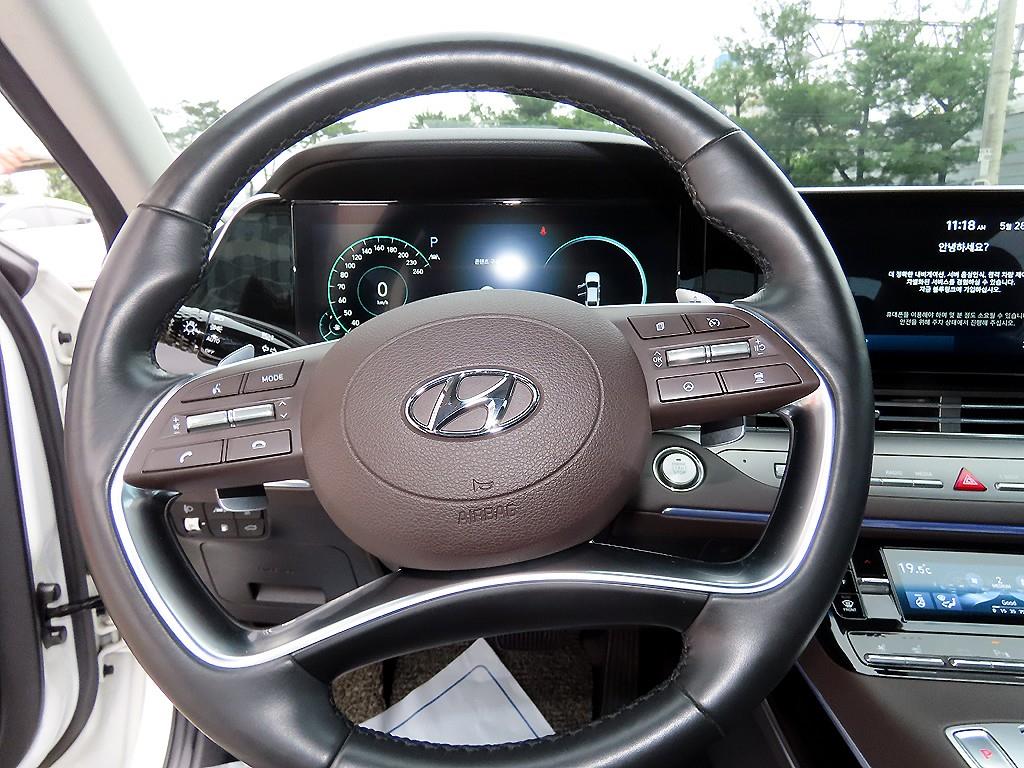HYUNDAI Grandeur - Vista 8