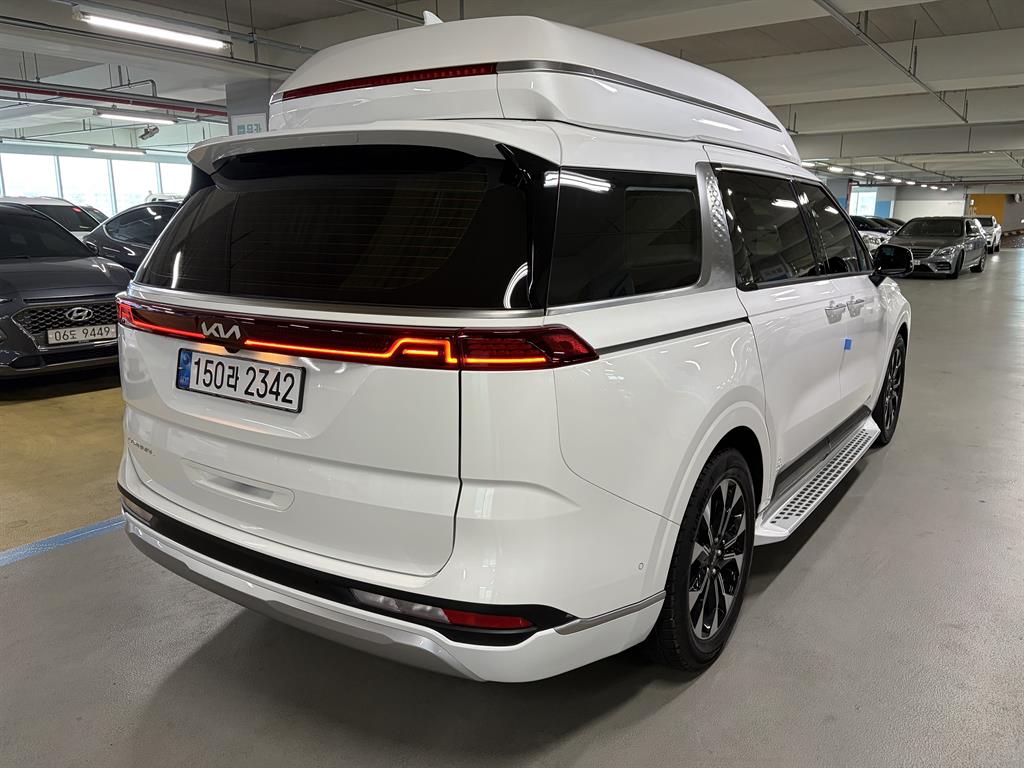 KIA Carnival - Vista 6