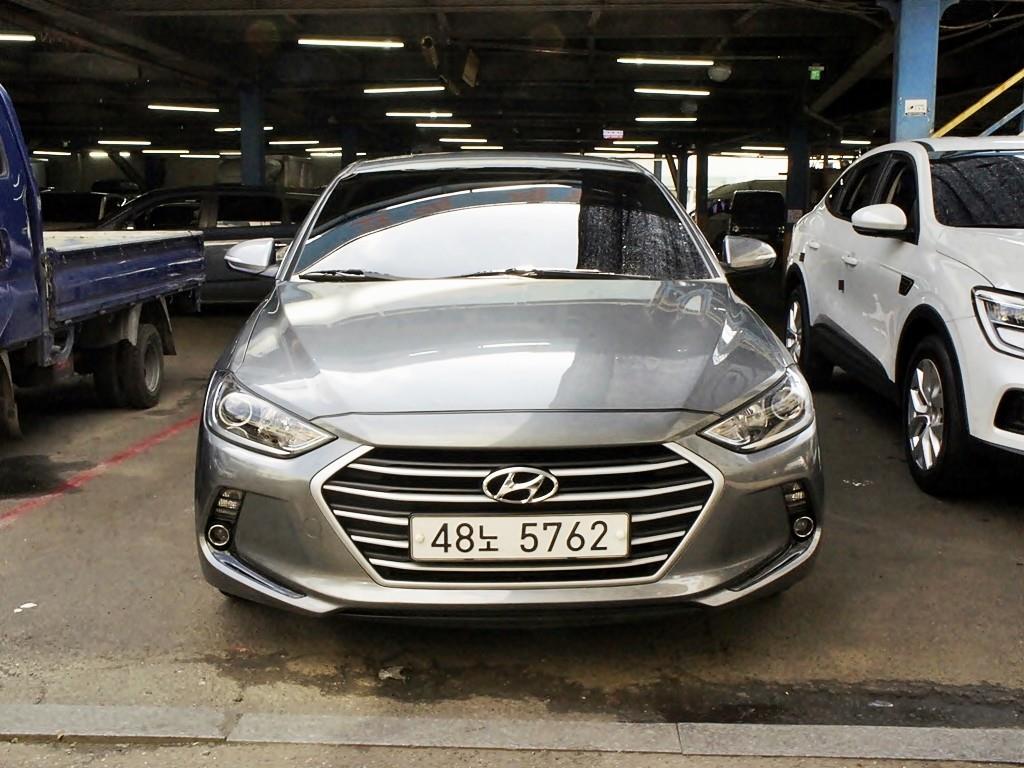 HYUNDAI Avante 2017 Gris - Importación desde Corea - HF Imports Iquique - Foto 1