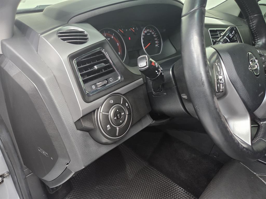Ssangyong Korando 2017 Plateado - Importación desde Corea - HF Imports Iquique - Foto 18