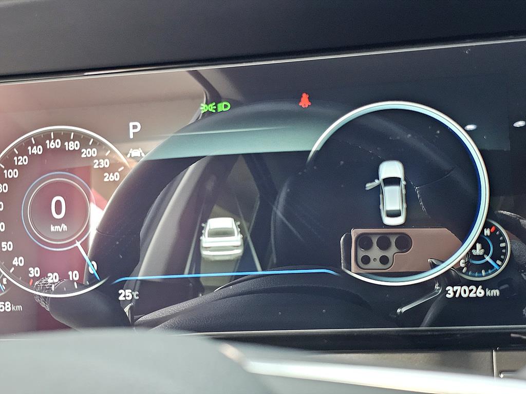 HYUNDAI Grandeur - Vista 7
