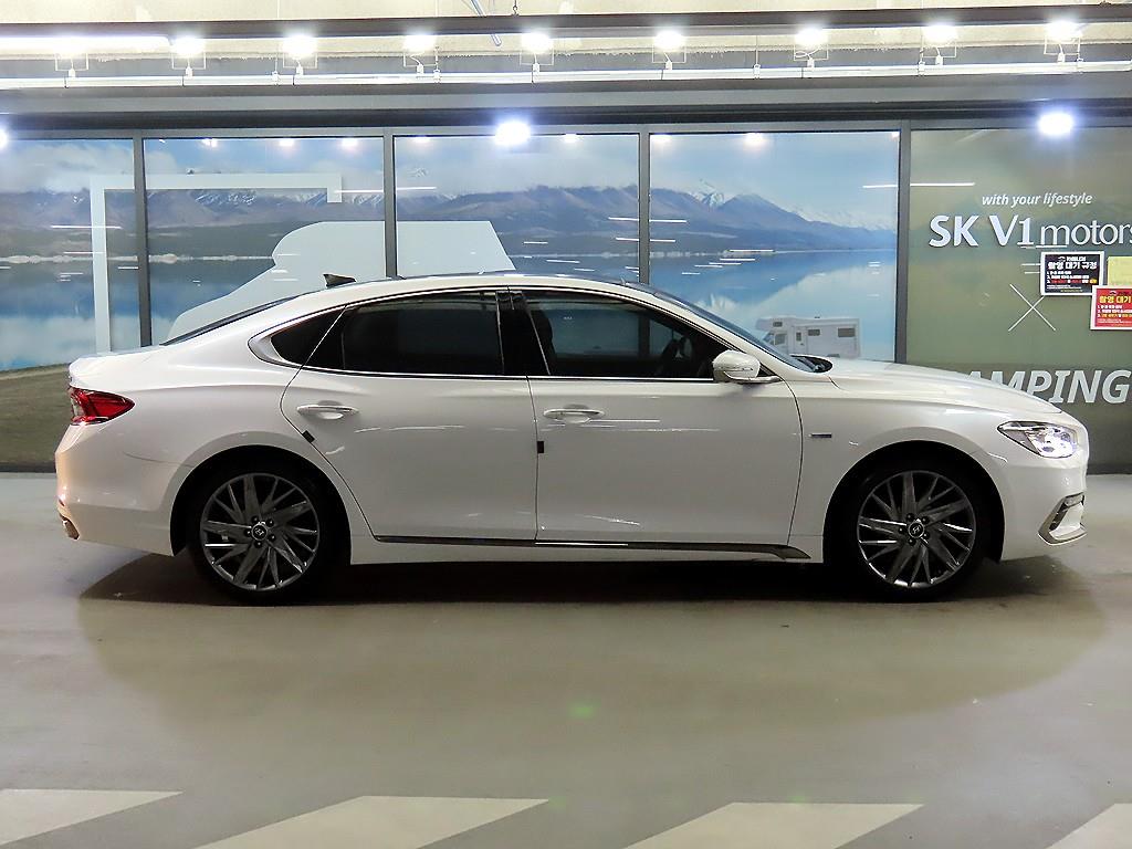 HYUNDAI Grandeur - Vista 3