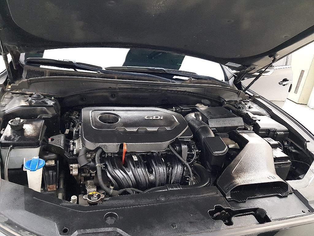 HYUNDAI Grandeur - Vista 6
