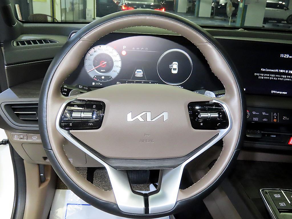 KIA K8 - Vista 8