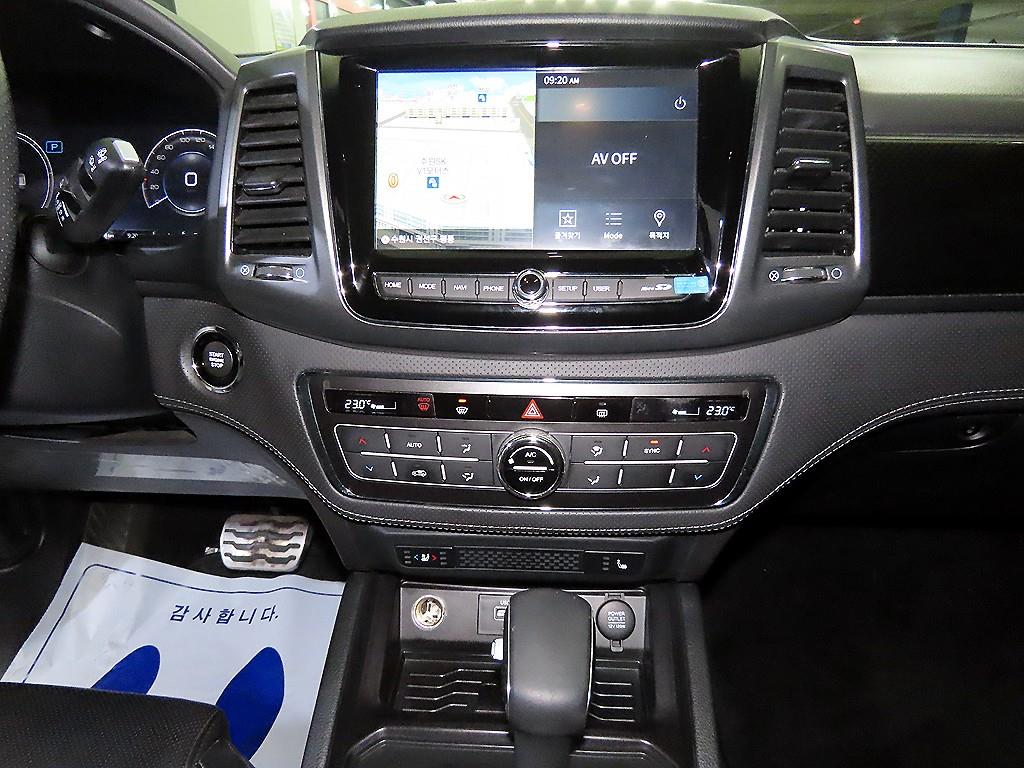 Ssangyong Rexton - Vista 11