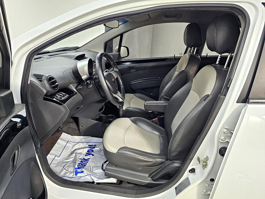 Chevrolet Spark - Vista 8