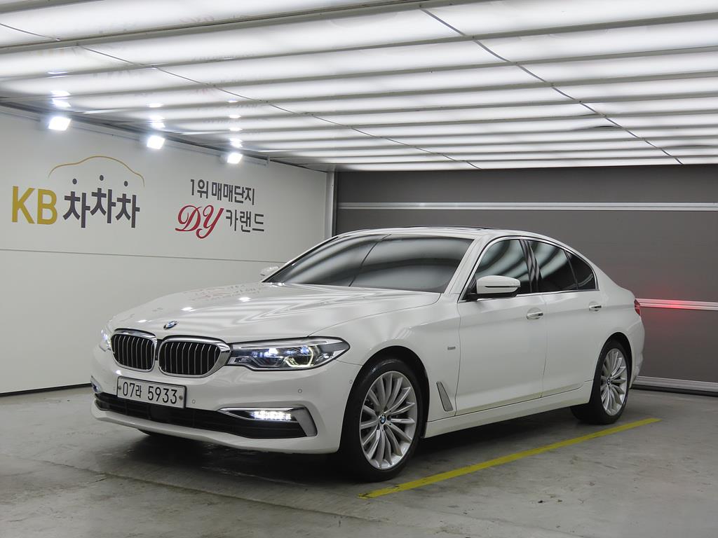 BMW 5 Series 2018 Blanco - Importación desde Corea - HF Imports Iquique - Foto 1