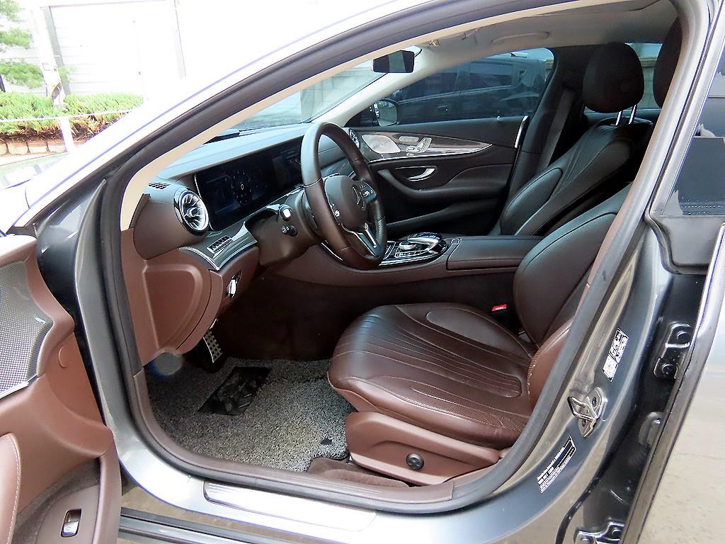 Mercedes Benz CLS Class - Vista 5