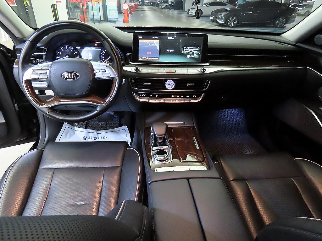 KIA K9 - Vista 10