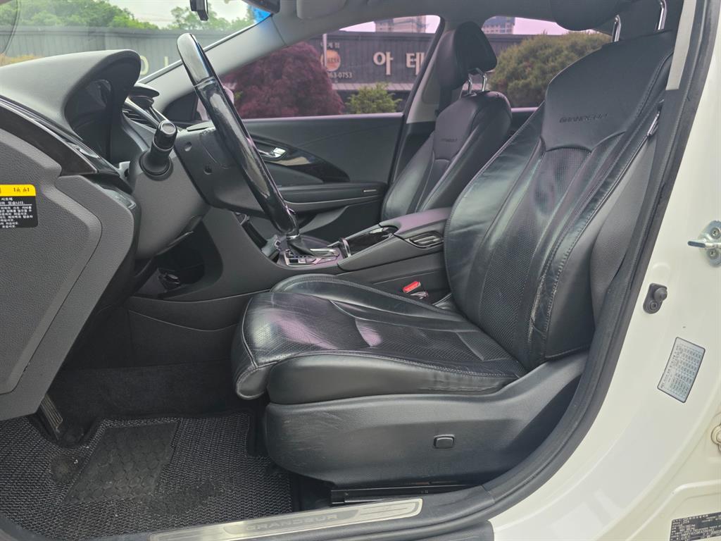 HYUNDAI Grandeur 2014 Blanco - Importación desde Corea - HF Imports Iquique - Foto 14