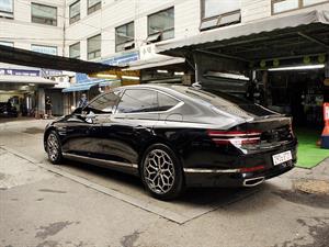 Genesis G80 - Vista 8