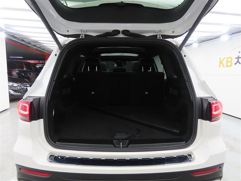 Mercedes Benz GLB Class 2021 Blanco - Importación desde Corea - HF Imports Iquique - Foto 18