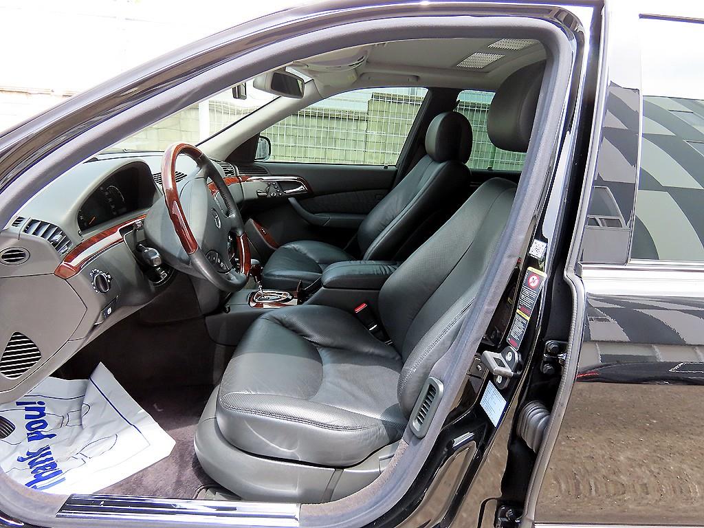 Mercedes Benz S Class - Vista 5