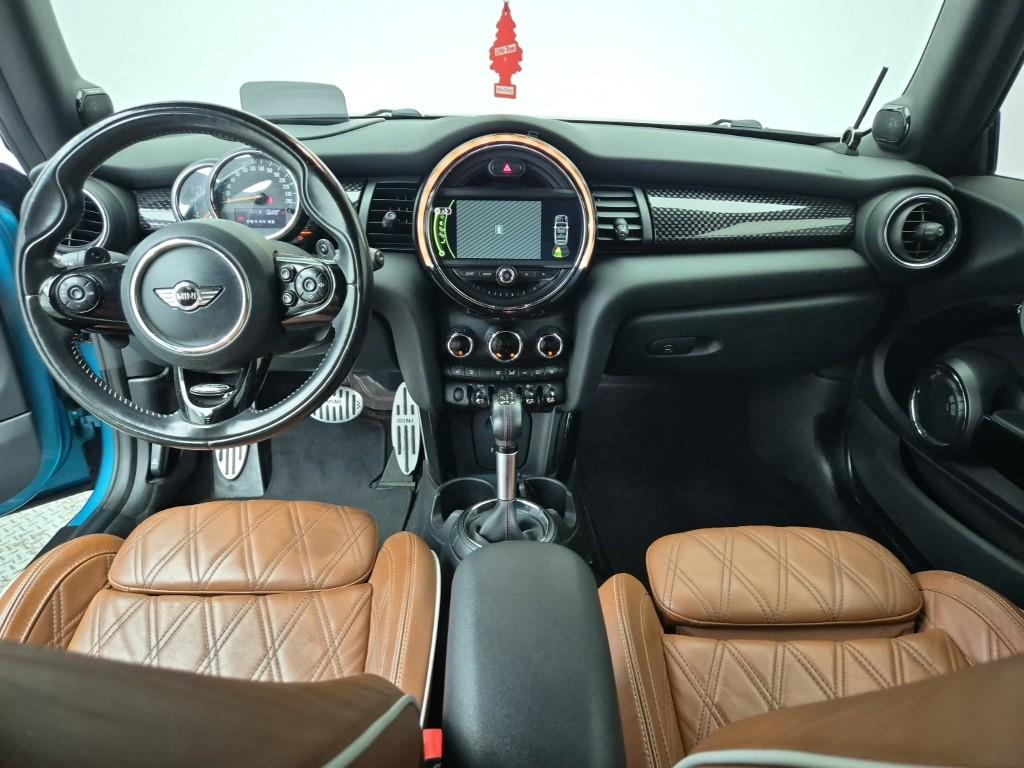 Mini Cooper Convertible - Vista 5