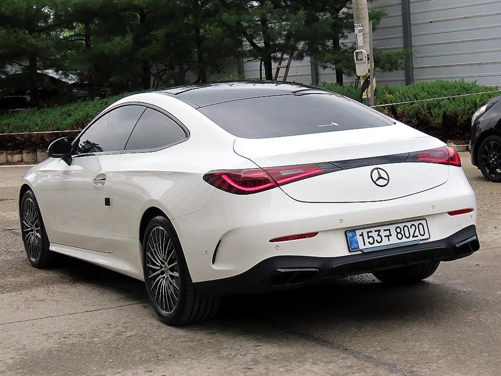 Mercedes Benz CLE Class - Vista 3