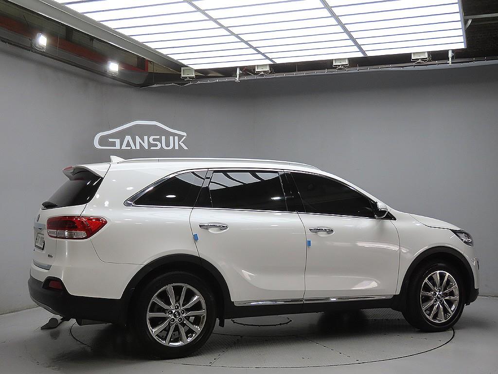 KIA Sorento - Vista 7