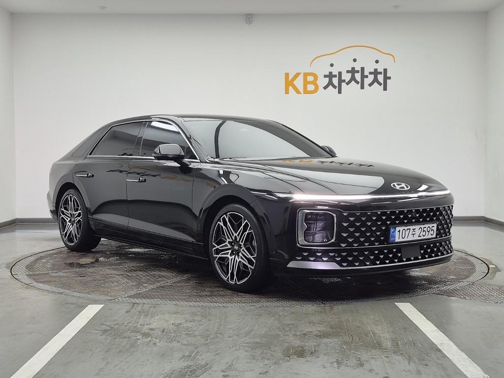 HYUNDAI Grandeur - Vista 2