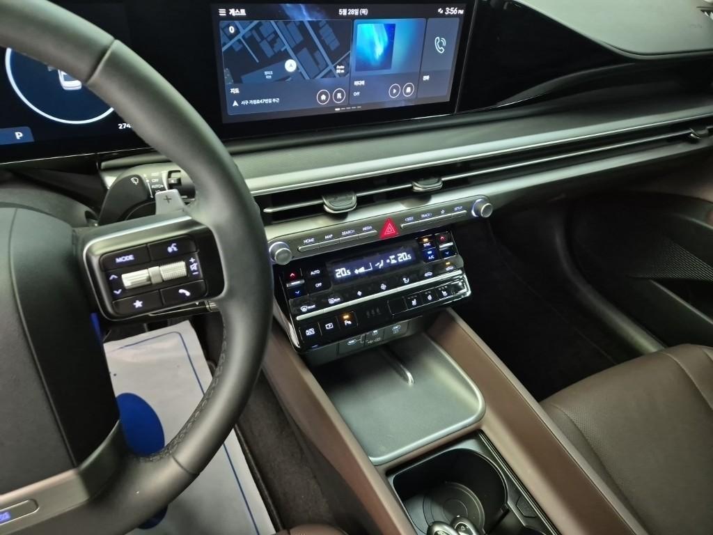 HYUNDAI Grandeur - Vista 10