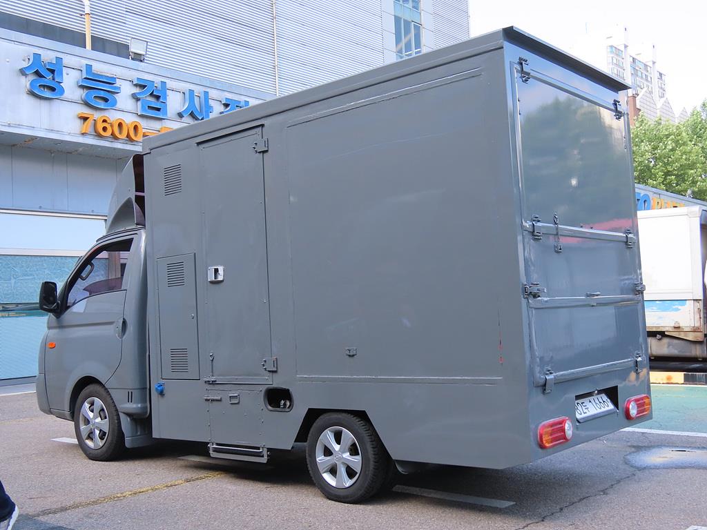 Small Truck Special (sneck/mobile sales) - Vista 7