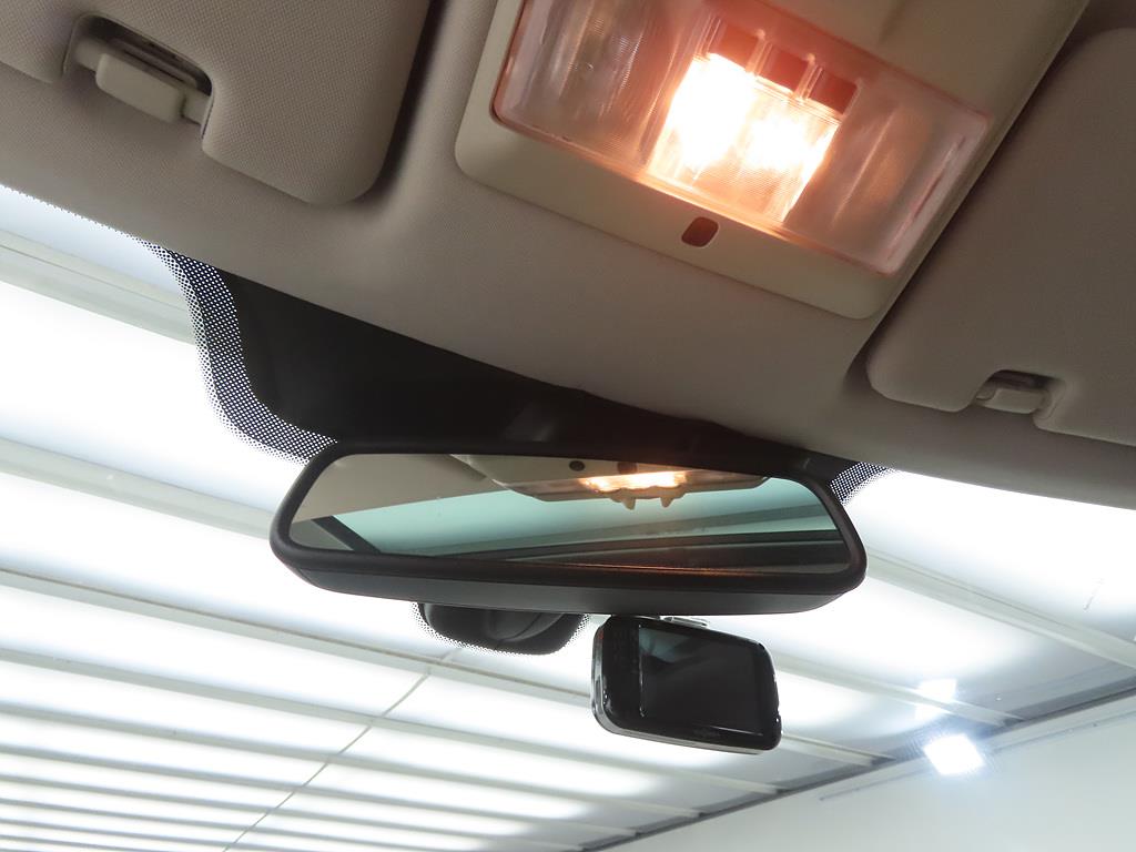 Land Rover Discovery - Vista 11