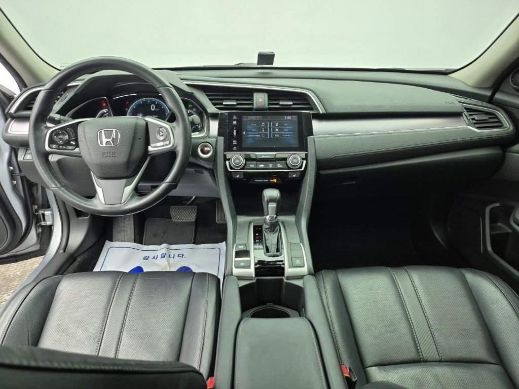 Honda Civic - Vista 5