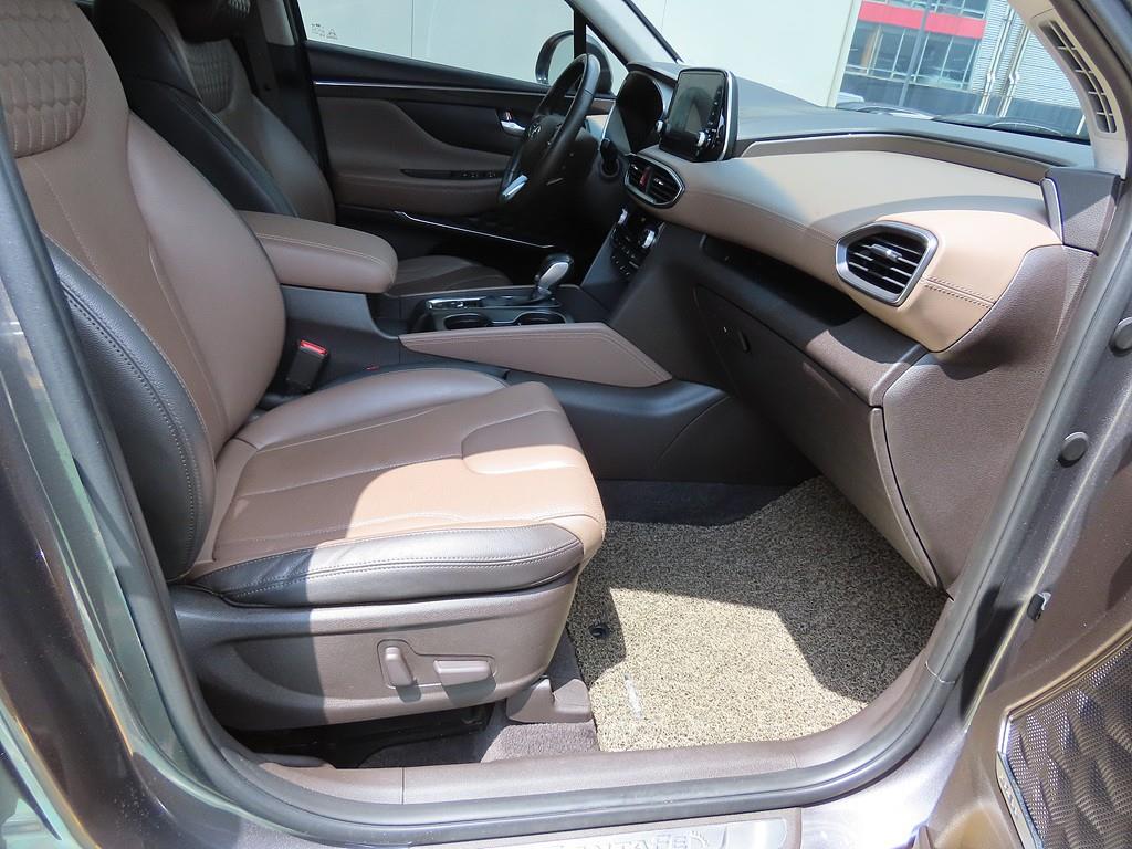 HYUNDAI Santa Fe - Vista 8