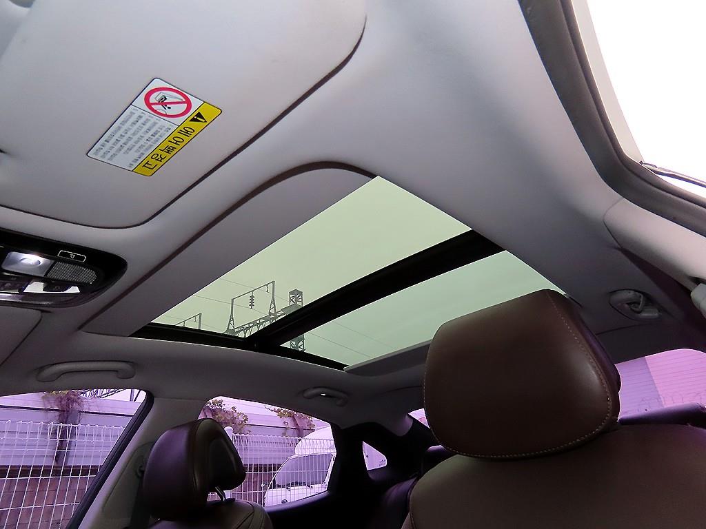 HYUNDAI Grandeur 2016 Blanco - Importación desde Corea - HF Imports Iquique - Foto 17
