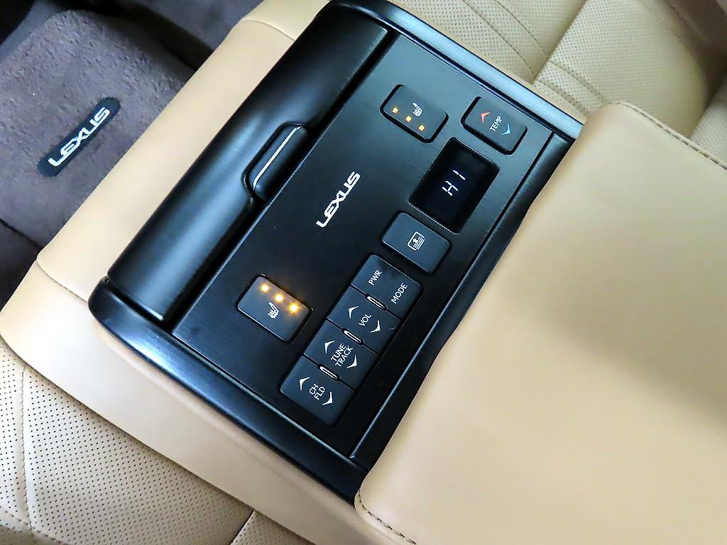 Lexus ES - Vista 12