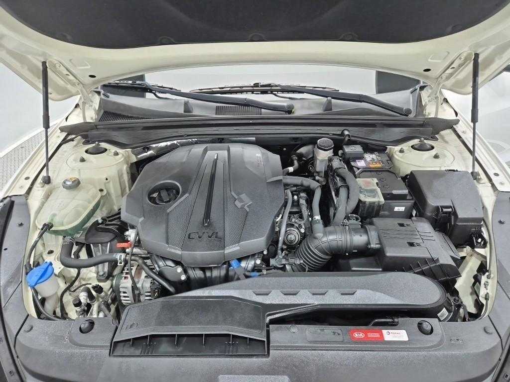 KIA K5 - Vista 5