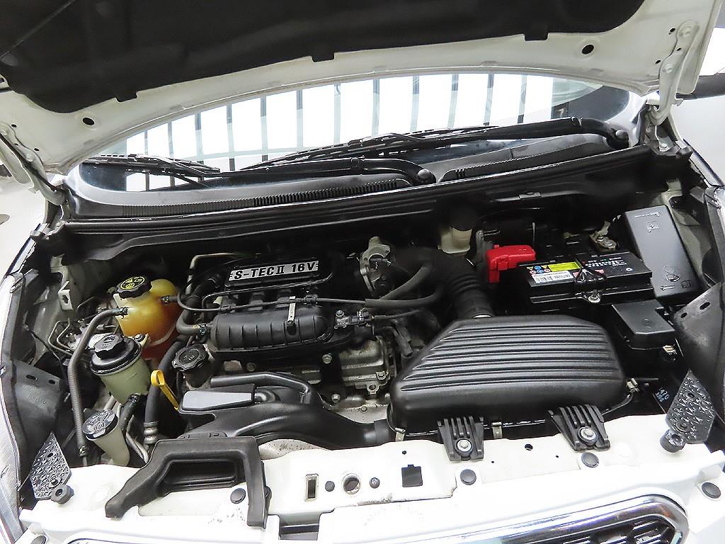 Chevrolet Spark 2014 Blanco - Importación desde Corea - HF Imports Iquique - Foto 8